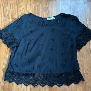 Hollister summer black top